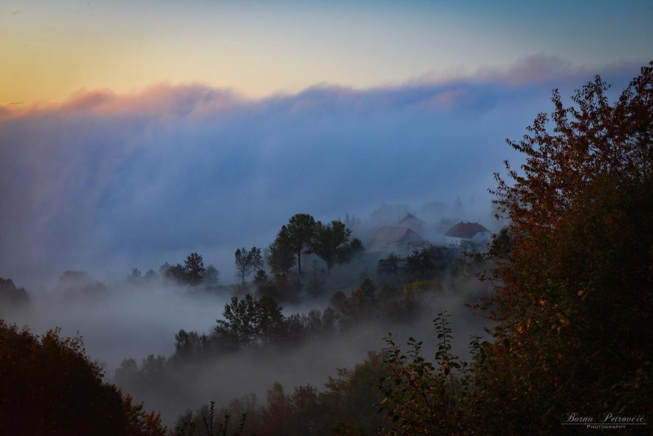 Guest House Lagotto'S Peak Radatovici ภายนอก รูปภาพ